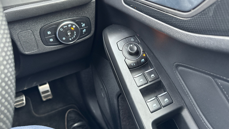 Ford Focus 1.0 EcoBoost ST-Line 5dr Petrol Hatchback